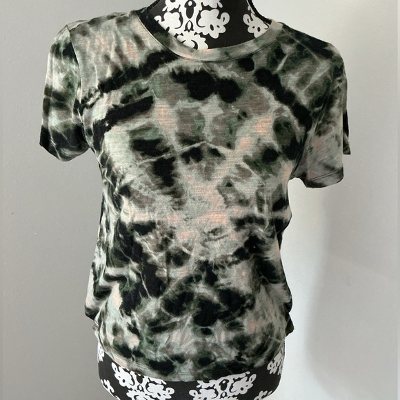 Sanctuary Black and Green Tie-Dye Short Sleeve Top - Picture 1 of 7